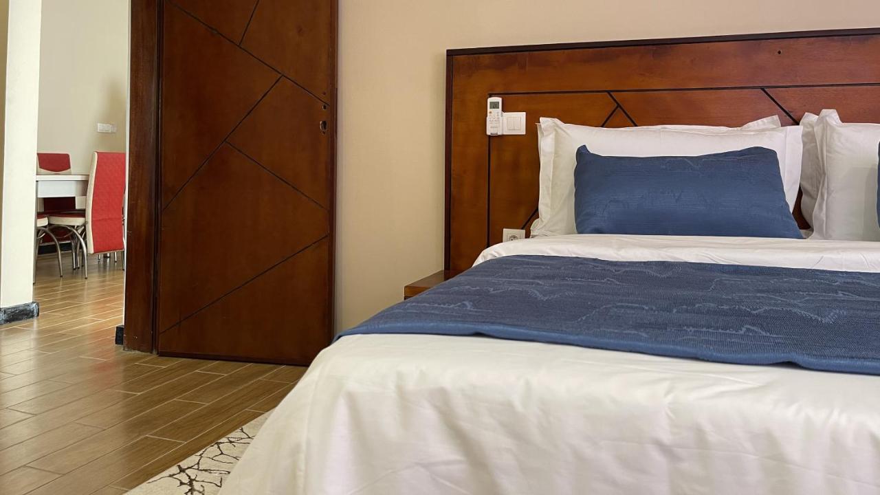 Sky Kenako Hotel Kribi Exterior photo